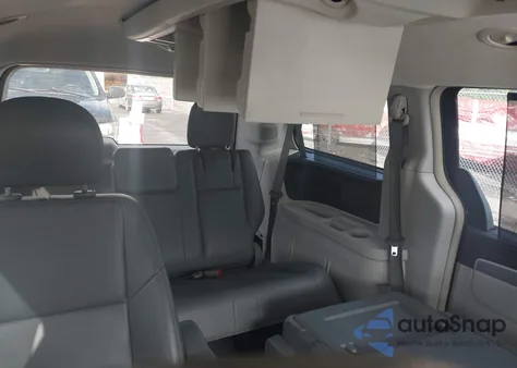 2011 Volkswagen Routan Se z USA, uszkodzony, nr VIN 2V4RW3DG3BR717246